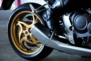 Listino Honda CB1000R ABS Maxi Naked - image 1_midi on https://moto.motori.net