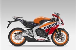 Listino Honda CBR 125 R Moto 50 e 125 - image 1_midi on https://moto.motori.net