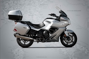 Listino Triumph Trophy 1200 SE Touring - image 1_midi on https://moto.motori.net