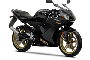 Listino Yamaha TZR 50 Moto 50 e 125 - image 1_midi on https://moto.motori.net