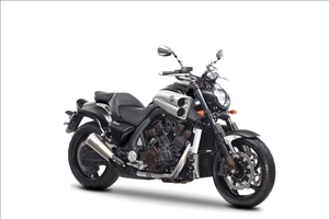 Nuovo Yamaha VMAX Carbon 2015 - image 1_midi on https://moto.motori.net