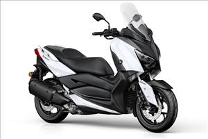 Yamaha svela prezzo e disponibilità del nuovo X-Max 300 - image 1_midi on https://moto.motori.net