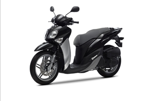 Catalogo Yamaha Xenter 150 2014 - image 1_midi on https://moto.motori.net