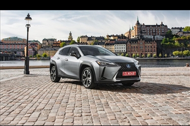 lexus ux