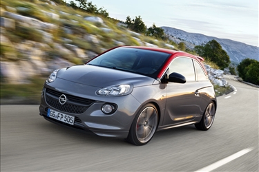opel adam
