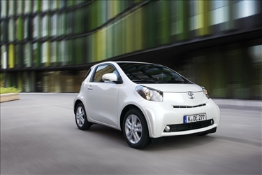 toyota iq