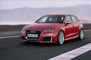 Audi RS 3 Sportback, RS 3 Sedan e TT RS Coupé sul mercato italiano - image 1_midi on https://motori.net