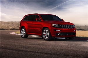 Grand Cherokee SRT, il SUV Jeep® più veloce e potente di sempre sulle strade dell’Etna - image 1_midi on https://motori.net