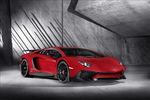 Lamborghini  e Pirelli celebrano la storica collaborazione - image 1_midi on https://motori.net