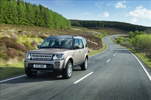 Catalogo Land Rover Discovery 4 SUV 2014 - image 1_midi on https://motori.net