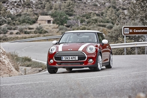 Nuova Mini 5 porte: svelata al Salone di Parigi - image 1_midi on https://motori.net