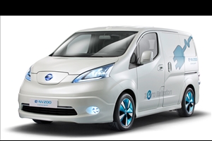 Fiona May sostiene la mobilità elettrica con Nissan e-NV200 EVALIA - image 1_midi on https://motori.net