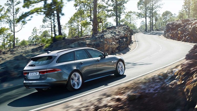 Jaguar XF