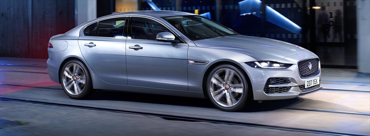 Jaguar XE