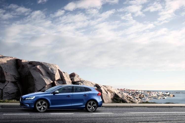 Volvo V40